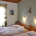 Hotel Nostos 2*