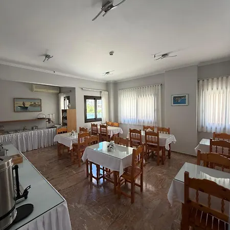 Hotel Nostos 2*