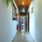 فندق Nostos 2*