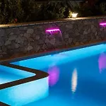 فندق Nostos Perigiali