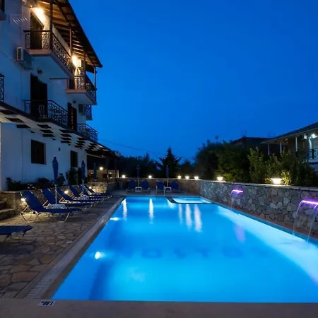 Nostos Otel Perigiali