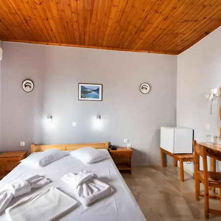 Hotel Nostos 2*