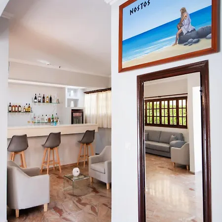 Hotel Nostos Perigiali
