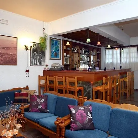 Nostos Отель Perigiali