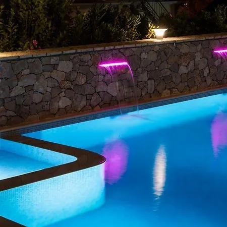 Отель Nostos Perigiali