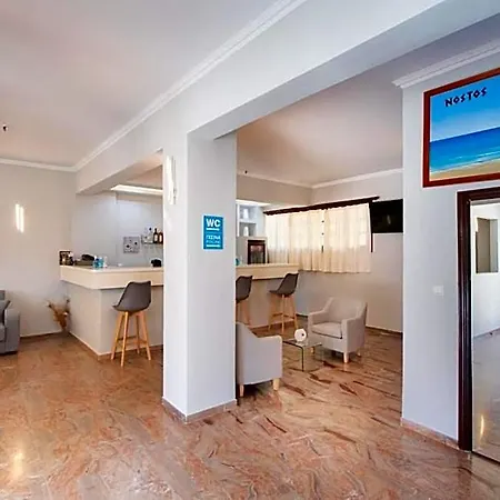 Hotel Nostos
