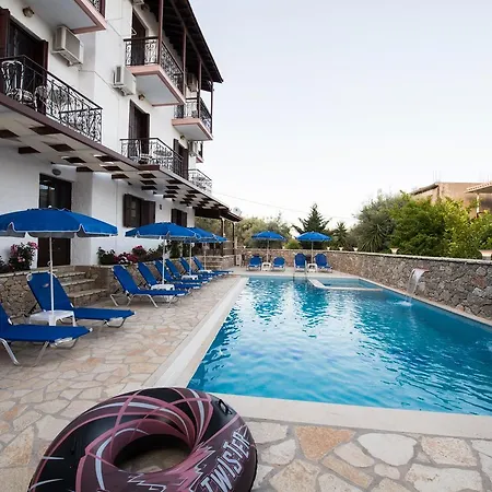 Nostos Otel Perigiali