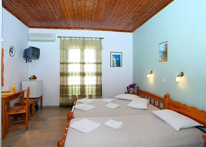 Hotel Nostos 2*